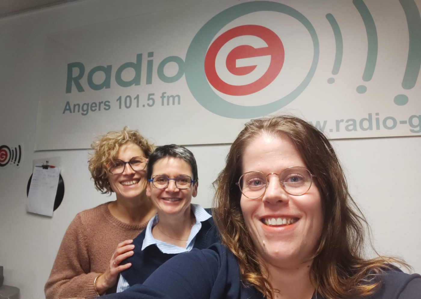 Radio G, 30 min de bonheur, 101.5 du 21 11 2025 Radio G, 30 min de bonheur, 101.5 Radio G, 30 min de bonheur, 101.5 du 21 11 2025